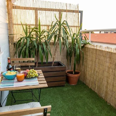 Sunset Relaxing With Terrace, Parking & Bikes * Oporto